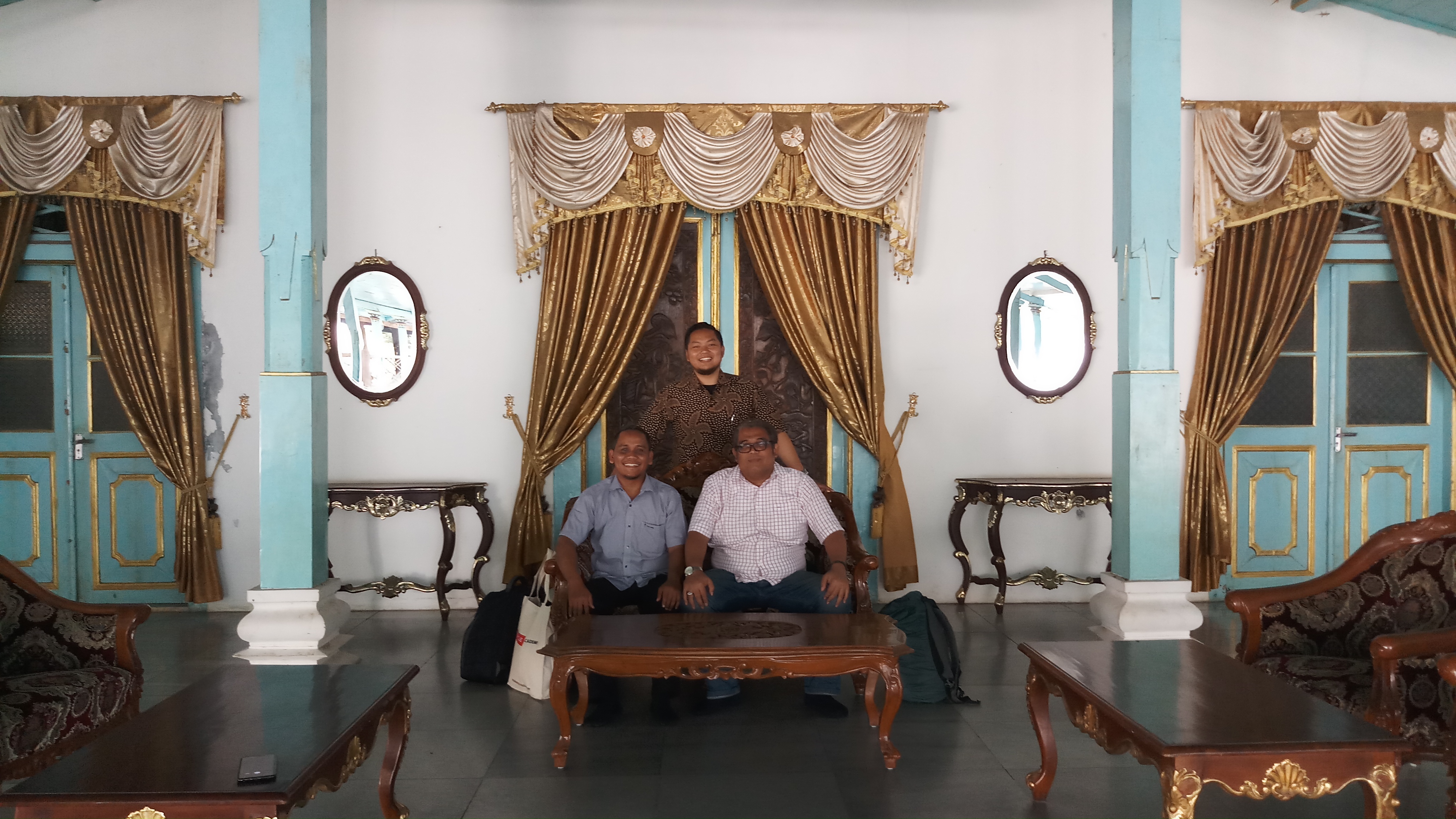 Keraton Kanoman Setelah Oracle Day