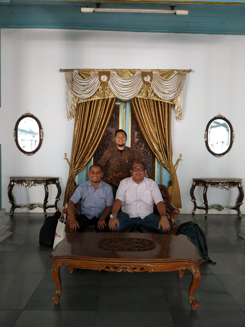 Keraton Kanoman Setelah Oracle Day